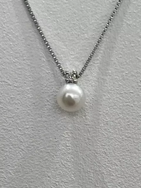 Collana con Perla da 7 mm e Diamante da Kt 0,02 in oro Bianco 18 k 750%   D&D