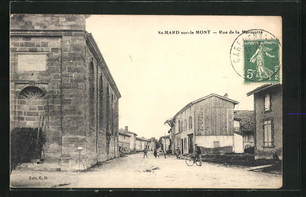 CPA St-Mard-sur-le-Mont, Rue de la Marmotte, vue de la rue 1916