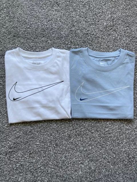 Nike Boys White Blue Graphic Tee Shirt Bundle (7)