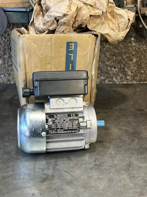 Single Phase Motor With Capacitor 230V (Aluminium Frame) 0.12 HP 0.09kW (1 Of 2)