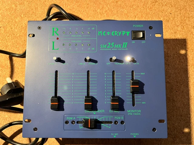 MC Crypt SM 25 MK II Mischpult DJ Mixer
