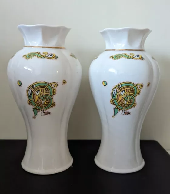 ROYAL TARA (Ireland) Lovely pair of bone china vases (20cms) VGC.