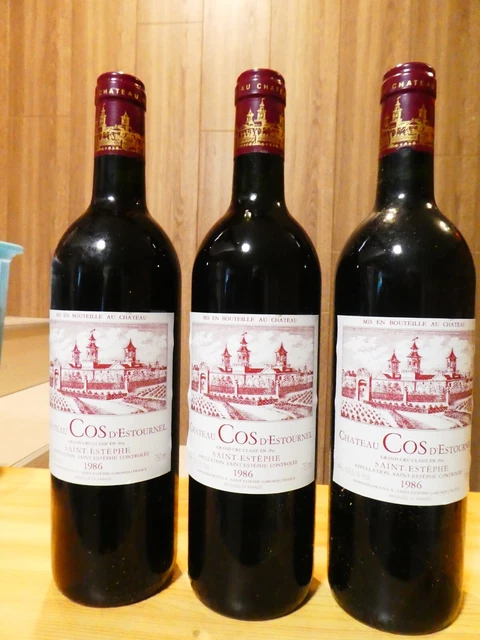 Vends 1 lot de 3 bouteilles de Château COS D'ESTOURNEL 1986 célèbre CRU Clas