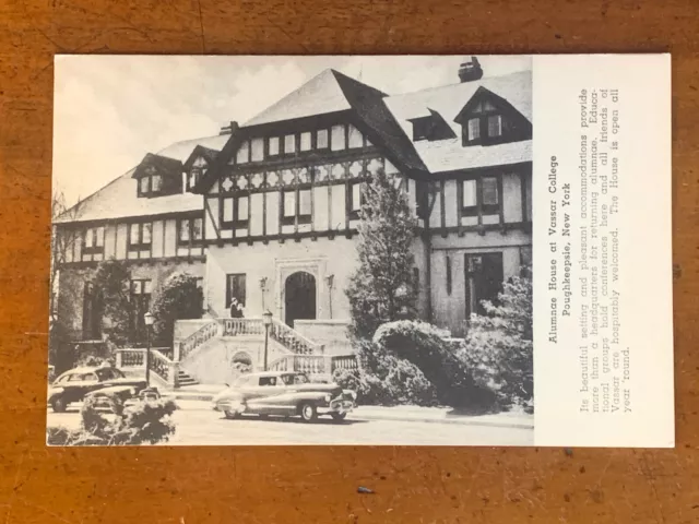 New York, NY, Poughkeepsie, Vassar College Alumnae House, Old Cars, PM 1954