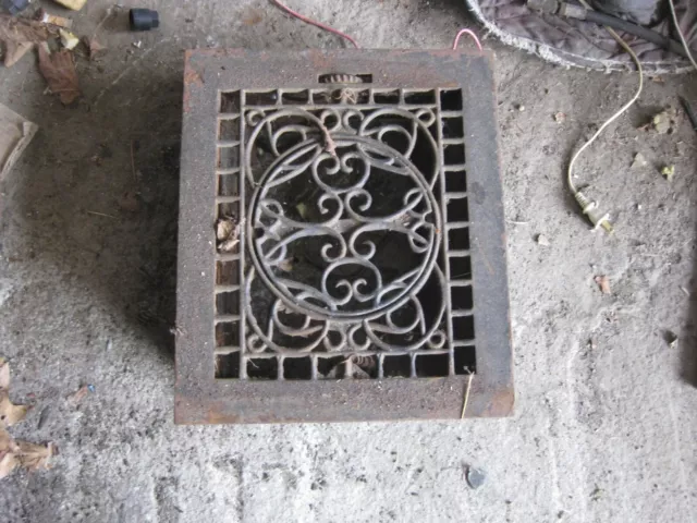 Vtg antique ornate cast iron floor grate register vent 14X12x5" Victorian  deco