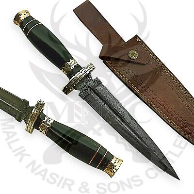 Custom handmade Damascus steel dagger knife hunting knife with Bull horn handle