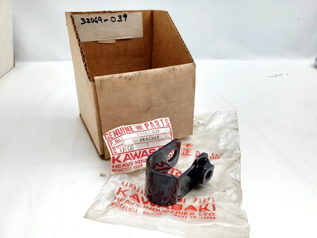 Kawasaki NOS NEW 32069-039 Upper Muffler Bracket F5 F8 F9 F81M Big Horn Bison