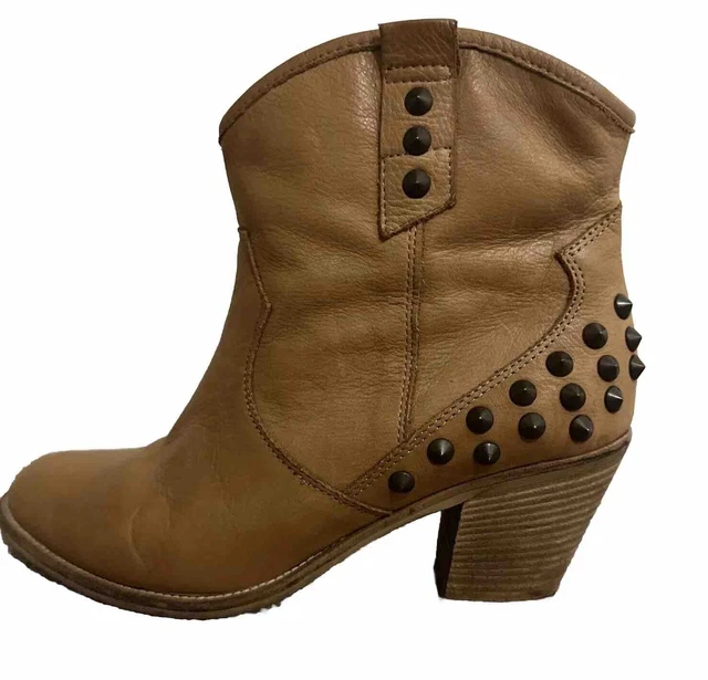 CARVELA LADIES DESIGNER Boots Camel Brown Suede Studded Block Cuban Heel Uk 7 45.00 PicClick UK