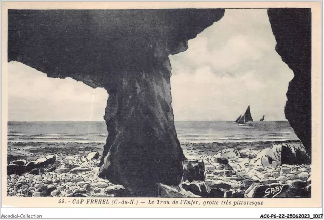 ACKP6-22-0505 - CAP FREHEL - le trou de l'enfer - grotte très pittoresque