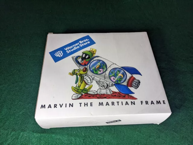 MARVIN THE MARTIAN Picture Frame - Warner Bros Studio Store Exclusive £ ...