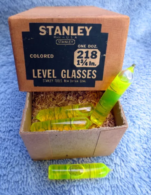 One Vintage Stanley 1 1/2” Colored Replacement Level Glass #218 NOS