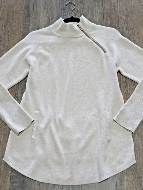 Tahari Sweater Womens Medium Ivory Long Sleeve Mock Neck Zip Casual Knit