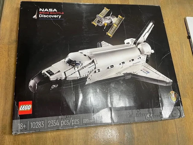 Lego 10283 Space Shuttle Discovery NEW Complete Box Shows some damage See Photo Lego 10283 Space Shuttle Discovery NEW Complete Box Shows some damage See Photo