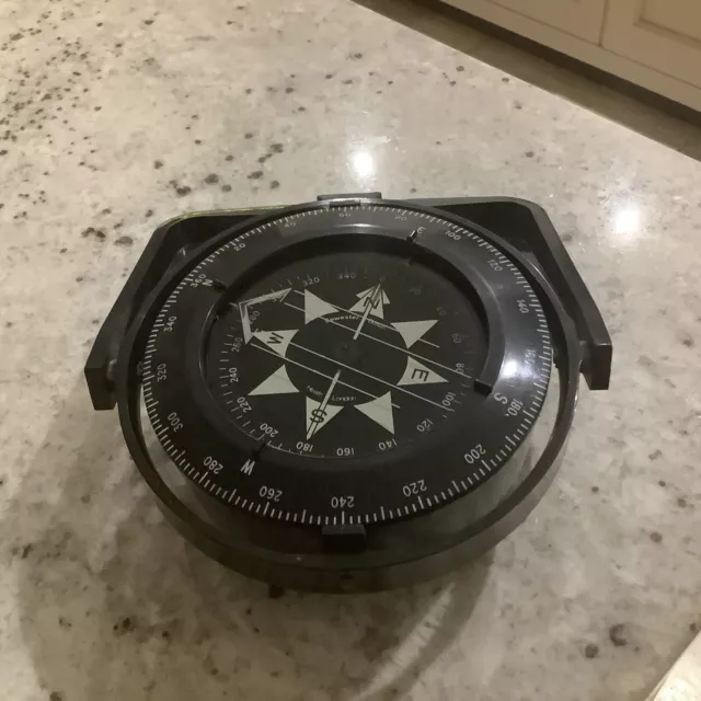 BOAT Fixed Compass