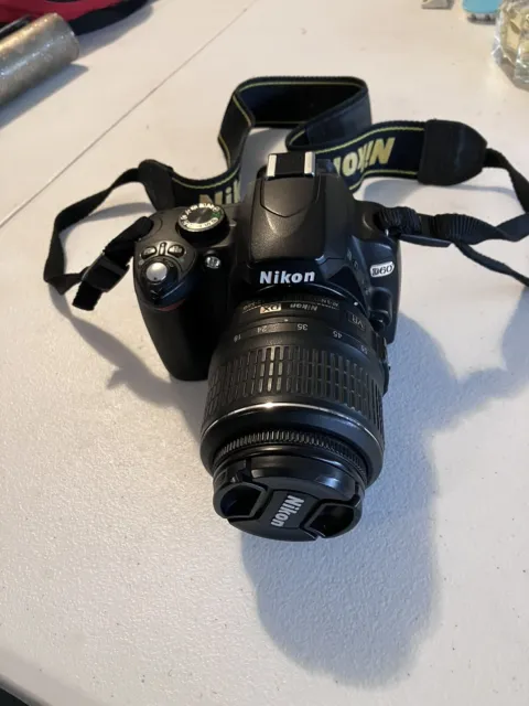 nikon camera (no battery never tested as is)