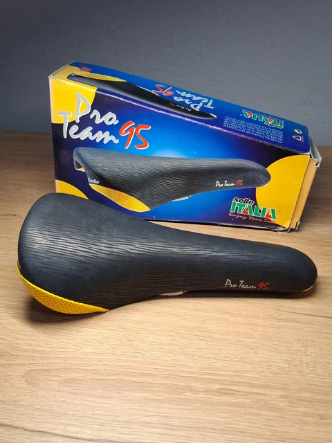 SELLE ITALIA TURBO En Boîte Neuve - NOS - Jaune - Saddle Vélo Route Piste Retro EUR 299,99 - FR