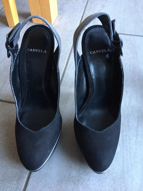 Chaussures à talons hauts noires pour femmes Carvela taille 5/38. Très bon état.
