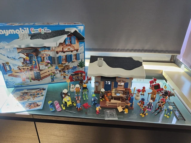 CABAÑA DE ESQUI playmobil 9280 con esquiadores papa noel muchas