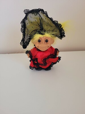 Russ Troll Doll Around the World Spanish Spain Flamenco Dancer Yellow Hair