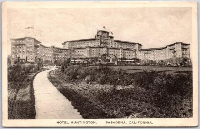 1920 Hotel Huntington Pasadena California Pathway Through The Building Postcard