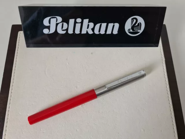 Pelikan Pelikano Modell 5 P450 rot "A" Schulfüller Füller 1979 bis 1983