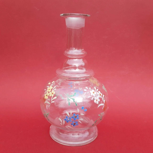 Petite carafe en verre décor floral émaillé - Peut-être LEGRAS ?