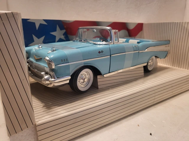 ERTL 1/18 – Chevrolet Bel Air 1957 – Cabriolet Rouge – American Muscle