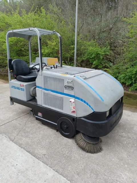 American Lincoln 53" LPG floor sweeper with FREE shipping!