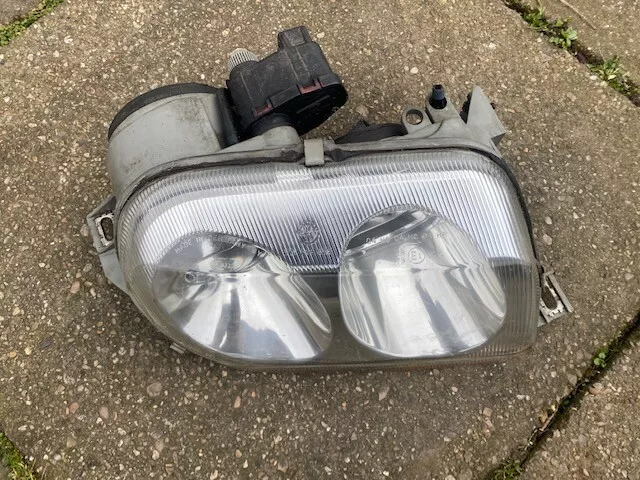 Alfa Romeo Gtv Spider Passenger Side Headlight Headlamp