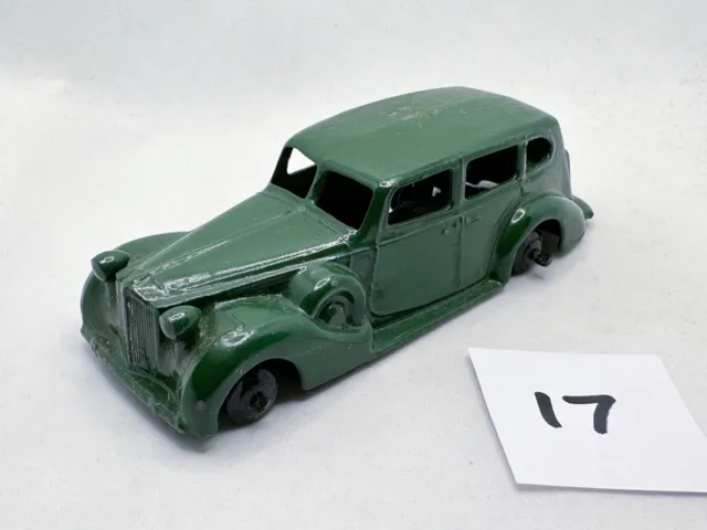 Dinky Toys # 39A Packard Super 8 Touring Saloon Car Diecast Repainted 1939