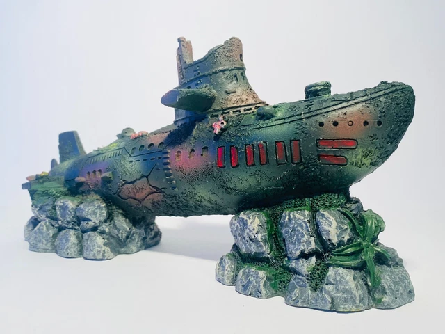 22cm Submarine Aquarium Fish Tank Decoration Sub Wreck Ship Ornament SUB1