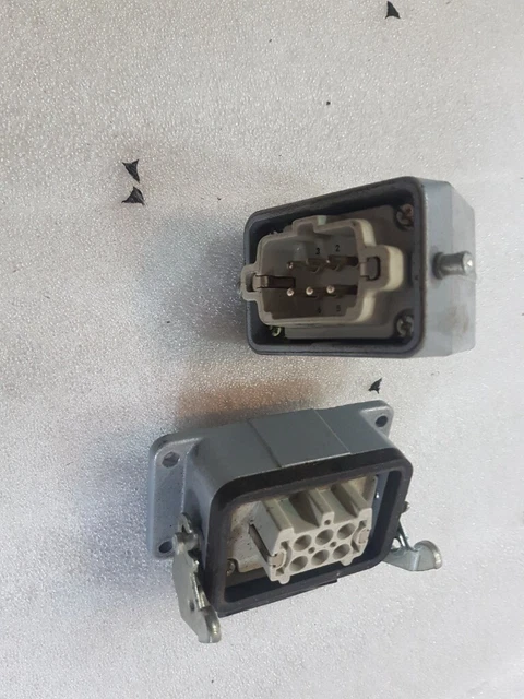 6 pole hardening connector. /#F K0ER 5567