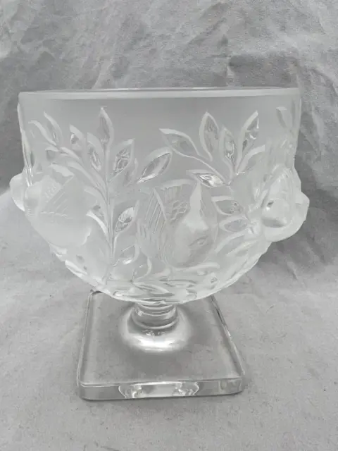 Vintage LALIQUE FRANCE Frosted Crystal ELIZABETH SPARROW Pedestal Bowl Dish Vase