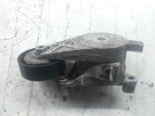 03G903315A galet tendeur pour SKODA OCTAVIA II COMBI 2.0 TDI RS 2005 193138