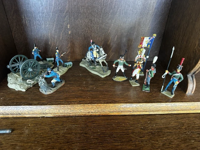 LOT MEDAILLES MILITAIRE De Decoration Livret Militaire Campagnes Faites