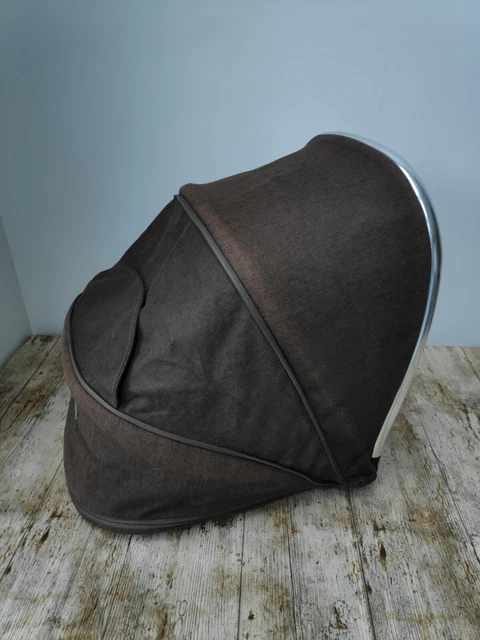 Mamas and 2025 papas khaki pram