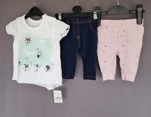 Baby Girls  Clothes Bundle Age 0- 3 Months.Perfect condition.