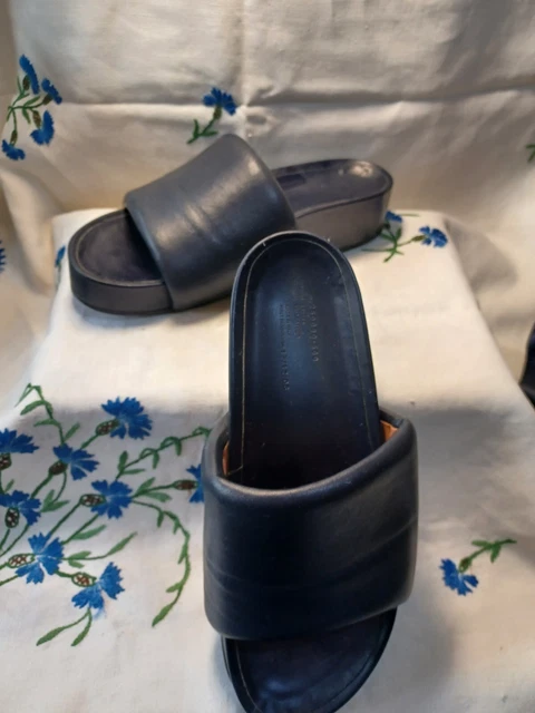 Leather sliders online uk