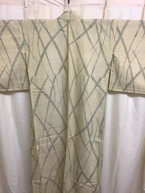 Japanese Vintage Kimono pure silk cream Traditional length 64.17 inch used 10