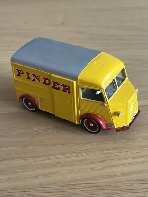 Cirque Pinder - Altaya 1/43 - Véhicule Citroën H