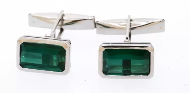 18K white gold 11.5 x 6.7mm Green tourmaline cufflinks