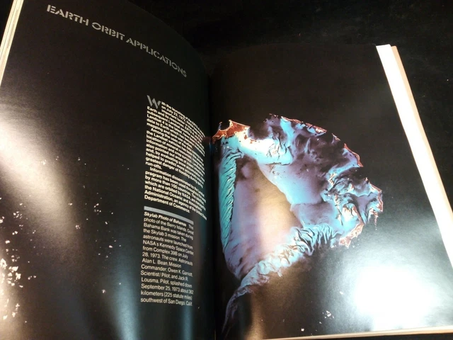 NASA Remembered Images 25th Anniversary 1958 1983 Book Space Shuttle Spacecraft 9