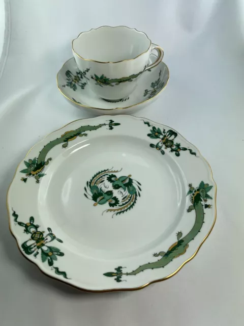 Meissen Porzellan Kaffeegedeck / Gedeck  reicher Drache grün Teller Kaffeetasse