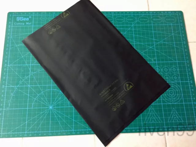 Pack of Black Anti-Static Light-safe Conductive Bags, ESD, 8x12", 200x300mm, LOT