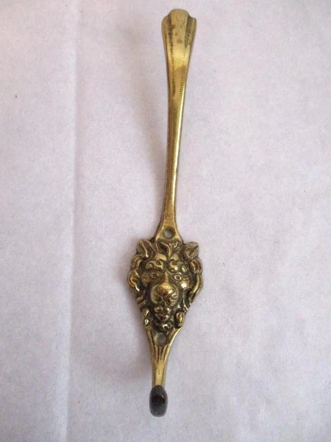 Ornate Brass Wall Mount Hook Hanger-Coat/Hat/Towel Rack-Lion Head