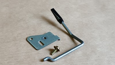 lève-bras pour tourne-disque BSR,type P-195.Pièce détachée. Levier 