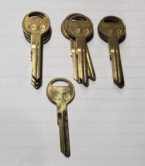 Y149 LSDA Brass Key Blanks Chrysler x11