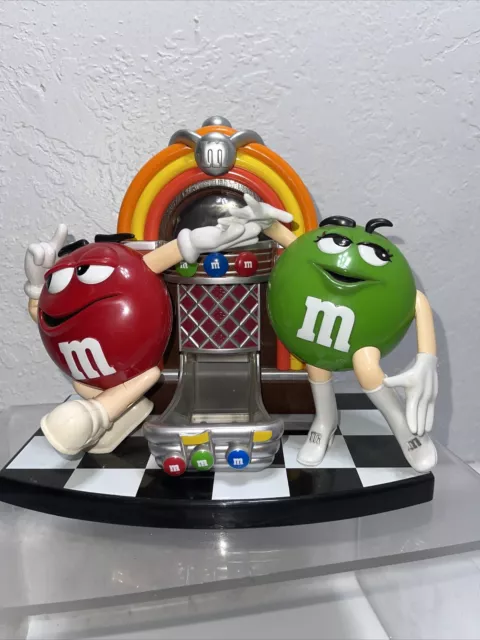 TM M&M's Rock and Roll Jukebox Candy Dispenser Red & Green Display Vintage