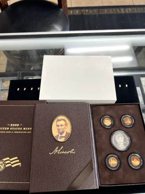 2009 US Mint Abraham Lincoln Coin & Chronicles Commemorative Set Complete OGP