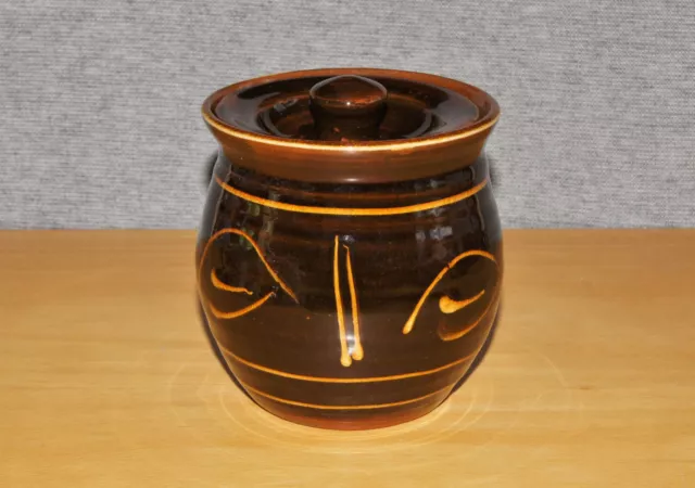 Superb Slipware Studio Pottery Lidded Jar - Michael Cardew / Winchcombe Era
